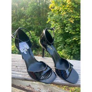Guess Strap Ankle Heels Black/Silver Sz 9.5 patent leather NWT